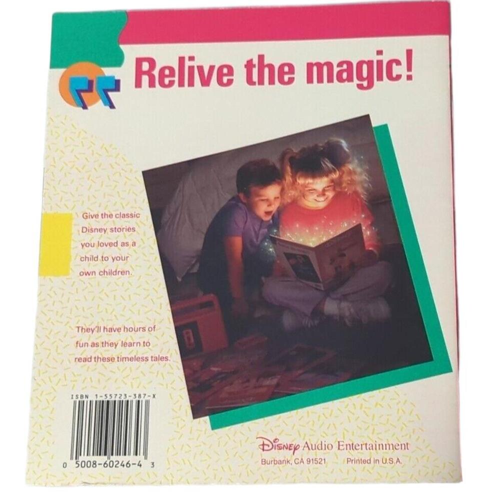 Snow White and the Seven Dwarfs, Walt Disney Read-Along Book & Tape - Picture 4 of 4